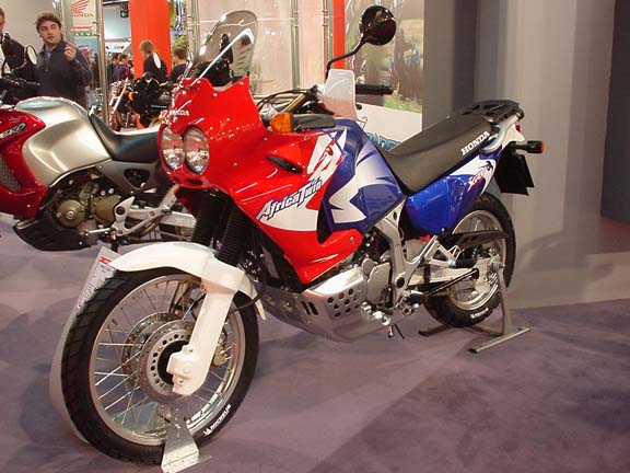 Africa%20Twin%20-%20(med).JPG