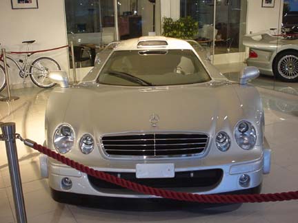 Mercedes%20GTR%203-sm.JPG